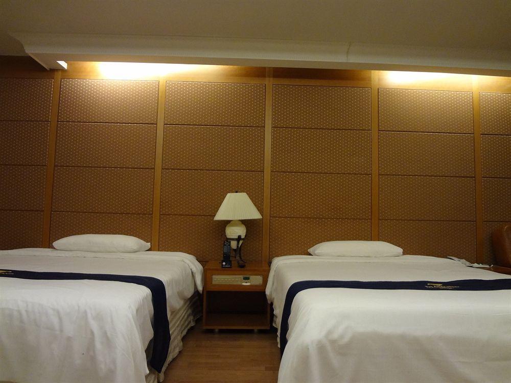 Diamond Tourist Hotel Μπουσάν Εξωτερικό φωτογραφία
